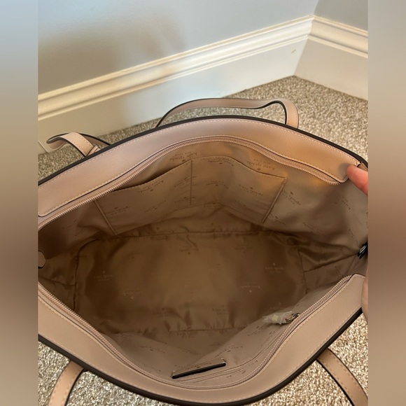 Kate Spade Schuyler Medium Tote - Picture 8 of 9